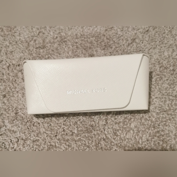 Michael Kors White Case for Eyeglasses Sunglasses - Picture 1 of 7